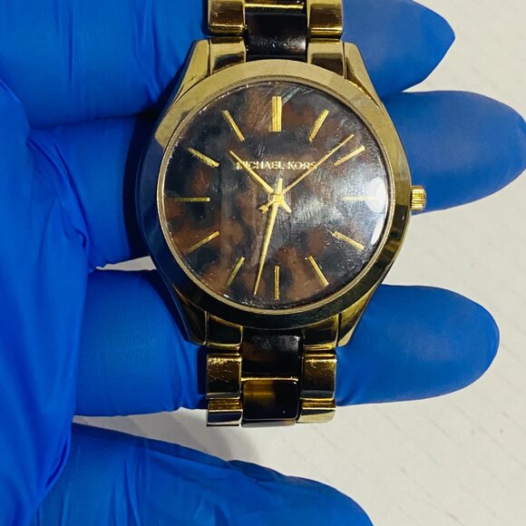 Michael Kors MK4284 Women's Runway Gold-Tone Steel Tortoise Acetate Dial - Picture 16 of 17